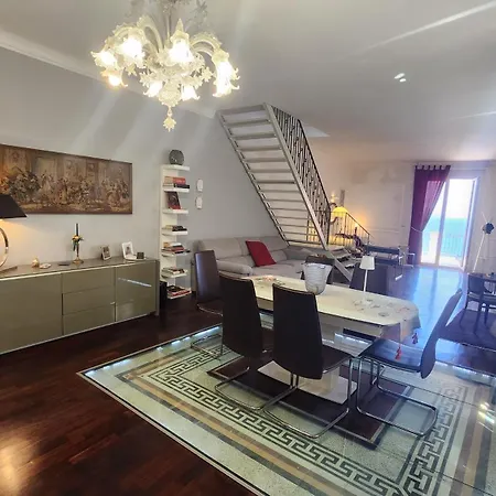 Apartment Sea Lux Loft Syracuse